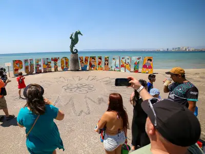 Refuerzan promoción turística de Puerto Vallarta con agenda conjunta