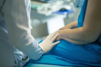 Retrasan atención de cáncer de mama en México