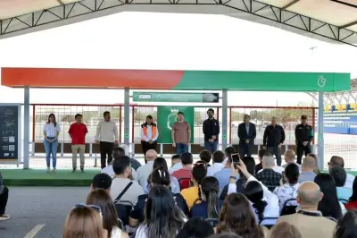 Samuel defiende operación estatal de transporte público en Nuevo León
