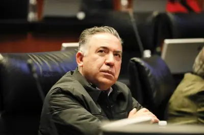Senador Inzunza acumula 11 días de ausencia en el Senado