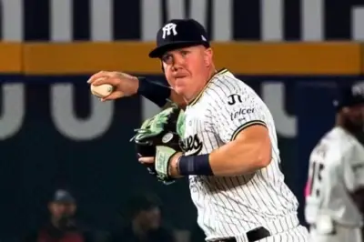 Sheffield y Peña lideran victoria de Sultanes sobre Charros
