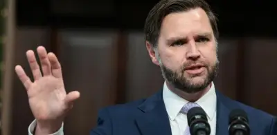 Vance afirma avances en negociaciones con Irán pese a rechazo de Trump