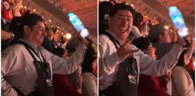 Vendedor improvisa ARMY Bomb con botella en concierto de BTS en CDMX