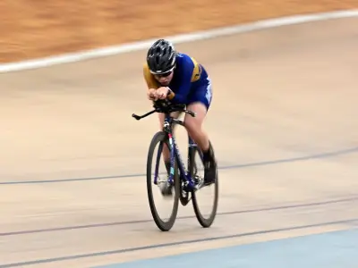 Yareli Acevedo gana plata en Copa Mundial de Pista 2026 en Malasia