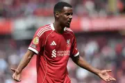 Abucheos en Anfield tras empate del Liverpool