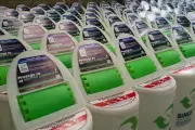 Acumulan medicinas caducadas en almacenes del IMSS