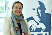 Analizan surrealismo y mística en obra de Gaudí