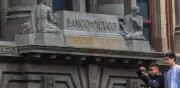 Banxico recorta tasa a 6.5% y señala que es 'apropiado' mantenerla