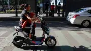 Bicis y scooters eléctricos deberán emplacarse en CDMX desde julio 2026