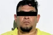 Cae con droga y reloj robado tras persecución en Monterrey