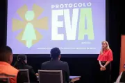 Capacitan a 35 negocios regiomontanos en protocolo Eva contra violencia