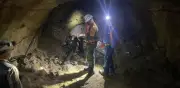 Cazatesoros de 65 años muere al caer en pozo de 30 metros en Durango
