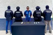 Cobraba piso a negocios en Valle de las Salinas
