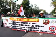 Desligan a Ebrard de queja de campesinos por presunto despojo
