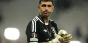 'Dibu' Martínez se fractura un dedo: ¿Peligra su lugar en el Mundial 2026?