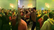 Dos mujeres se agarran a golpes en concierto de J Balvin y se viraliza