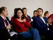Durazo dialoga con Alcalde mientras Morena renueva dirigencia