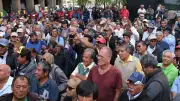 Extrabajadores de Ruta 100 lideran marchas en CDMX este 18 de mayo