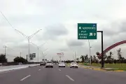 Guían laminitas al aeropuerto: nueva ruta de acceso