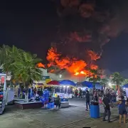 Incendio en Feria Tabasco 2026 deja cinco muertos