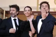 Javier Bardem brilla en Cannes con 'El ser querido'