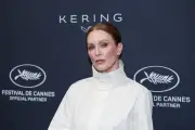 Julianne Moore lamenta falta de roles protagónicos para mujeres