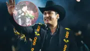Julión Álvarez es golpeado por ramo de flores en pleno concierto; video se vuelve viral