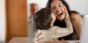 Mamá y profesionista: la reinvención que impulsa el éxito educativo