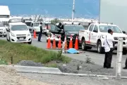 Muere arrollado al cambiar llanta en libramiento de Monterrey