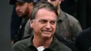Operan con éxito a Jair Bolsonaro; suma varias cirugías desde su encarcelamiento