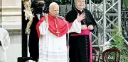 Papa León XIV cumple un año: critica crimen y desigualdad en Nápoles