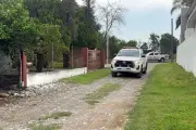 Rescata a su hijo de canal pero él termina ahogado en NL