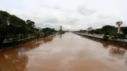 Seis muertos y mil desplazados por lluvias en Brasil