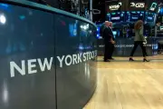 S&P 500 y Nasdaq operan en nuevos máximos históricos
