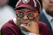 Spike Lee defiende su película sobre Michael Jackson