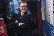 Stephen Colbert se despide de su Late Show entre estrellas