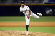 Tarpley lanza juego sin hit ni carrera para Sultanes
