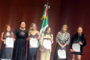 Tatiana Clouthier recibe reconocimiento en los Aurea Awards