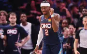 Thunder amplía ventaja sobre Lakers con aplastante 125-107