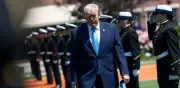 Trump espera respuesta de Irán antes de nuevos ataques