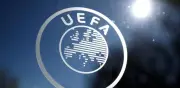 UEFA inhabilita de por vida a técnico que grabó a jugadoras