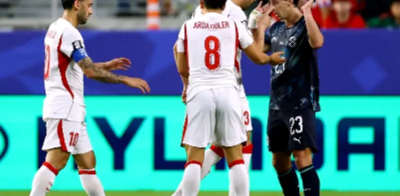 Acusan a Matías Galarza de robar reloj del árbitro en pleno Mundial 2026