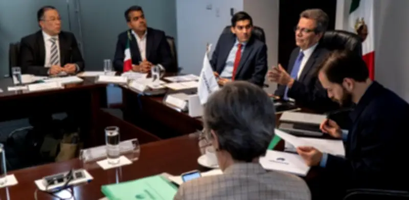 AFAMELA y COFEPRIS dialogan para agilizar procesos regulatorios y promover el autocuidado