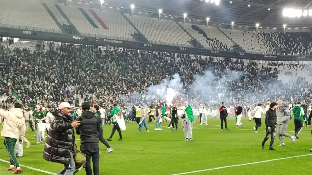 Caos en Turín: aficionados argelinos invaden la cancha tras empate ante Uruguay
