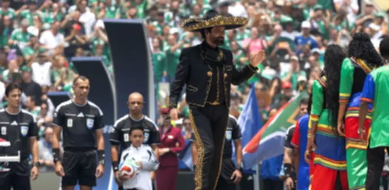 Alejandro Fernández emociona con mensaje tras cantar Himno en Mundial 2026