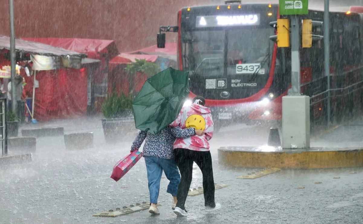 Alerta amarilla en CDMX por lluvias, granizo y vientos fuertes en 11 alcaldías