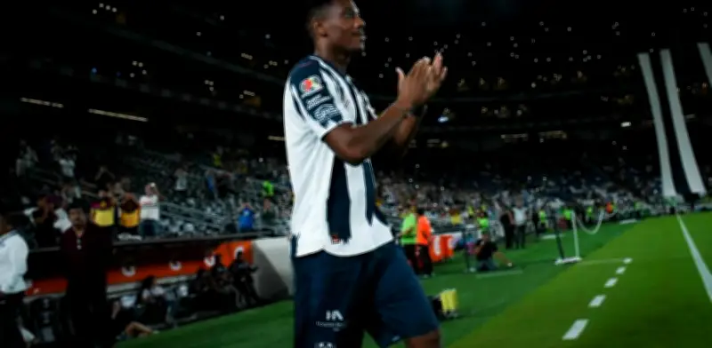 Anthony Martial deja Rayados tras rescindir su contrato de manera oficial