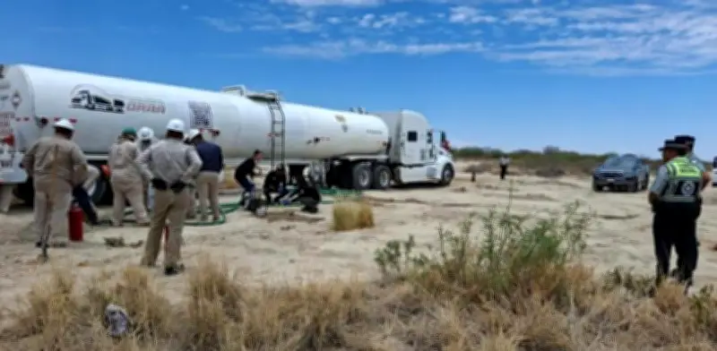 Aseguran casi 20 mil litros de hidrocarburo en Coahuila