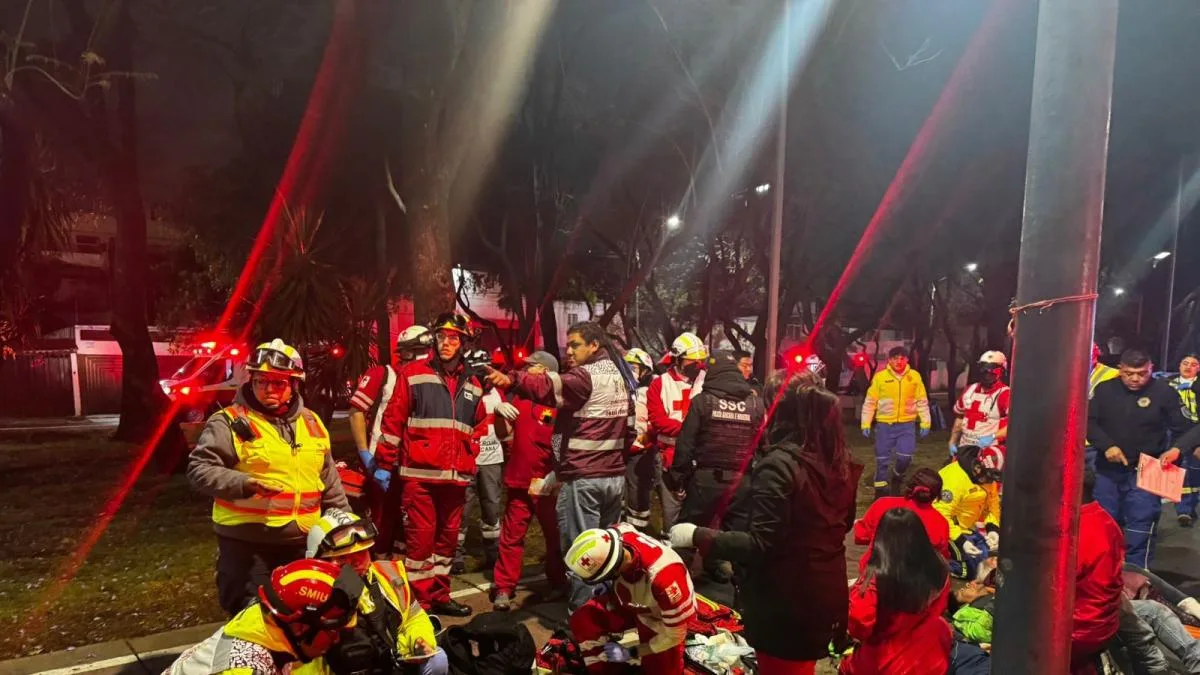 12 trabajadores de limpia lesionados tras accidente en Periférico Sur