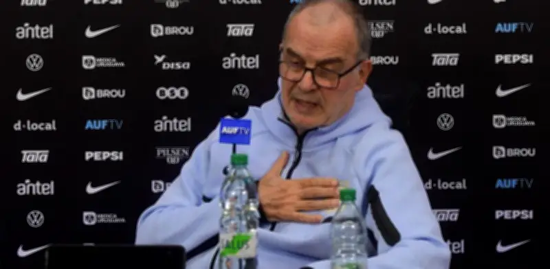 Bielsa revela por qué Uruguay no tendrá amistosos previos al Mundial 2026